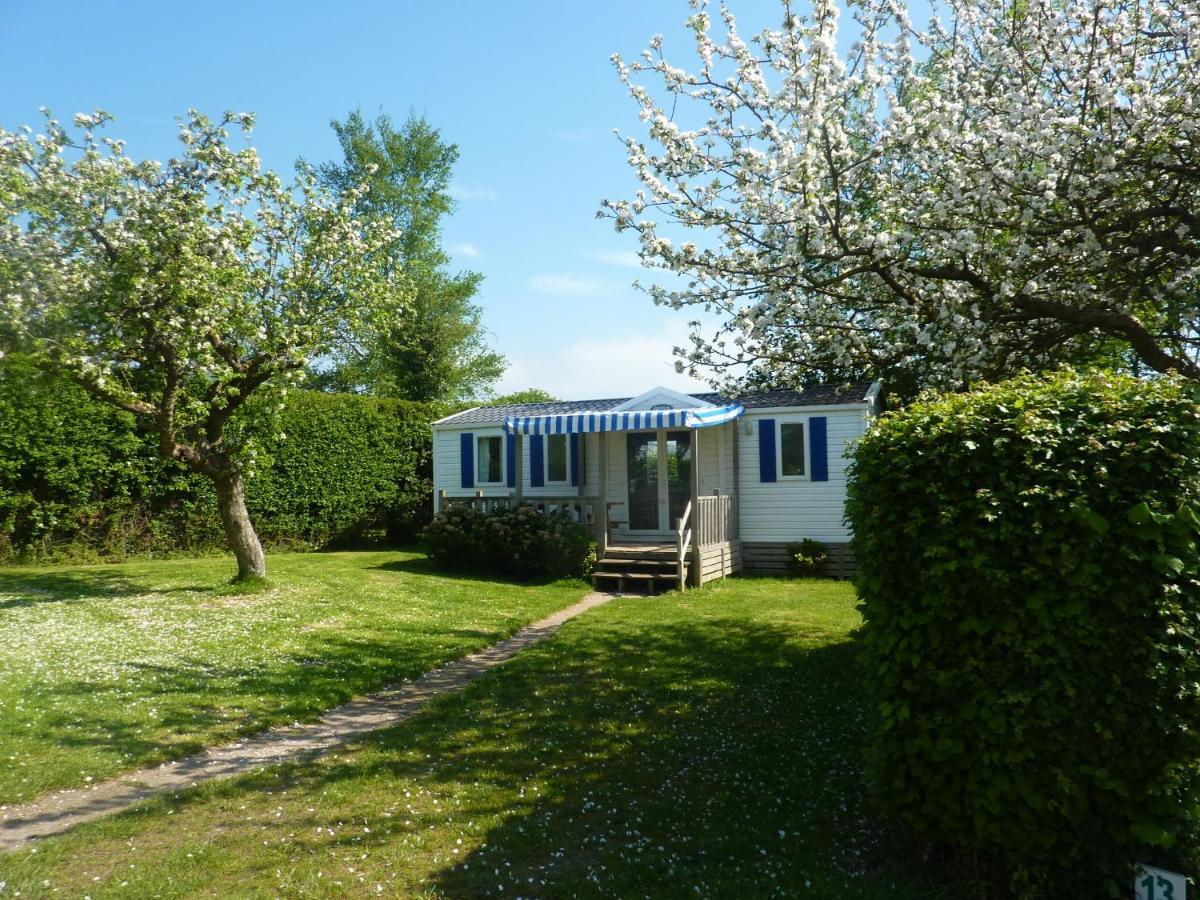 Camping Pommiers Des Trois Pays Licques Екстер'єр фото