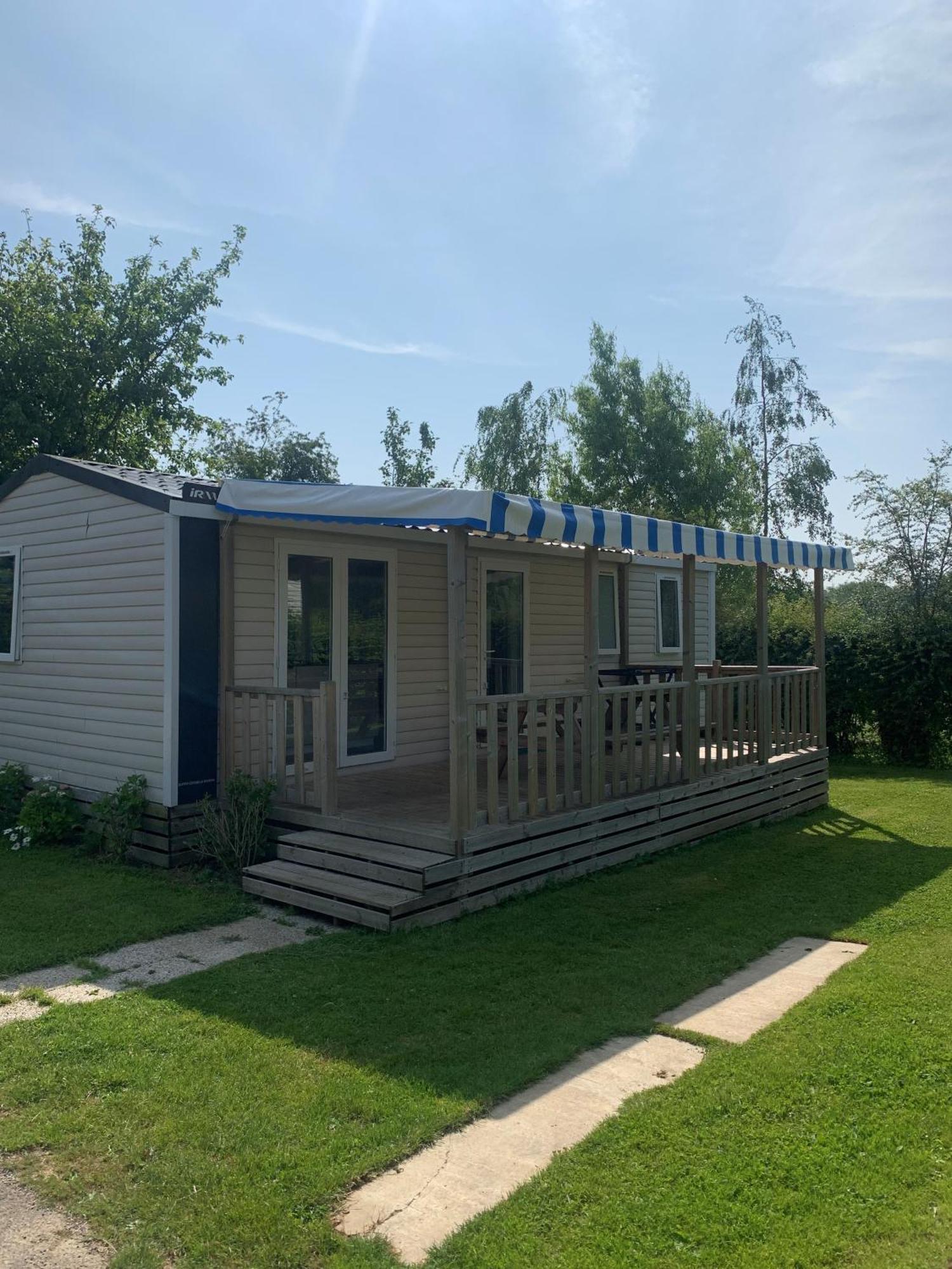 Camping Pommiers Des Trois Pays Licques Екстер'єр фото