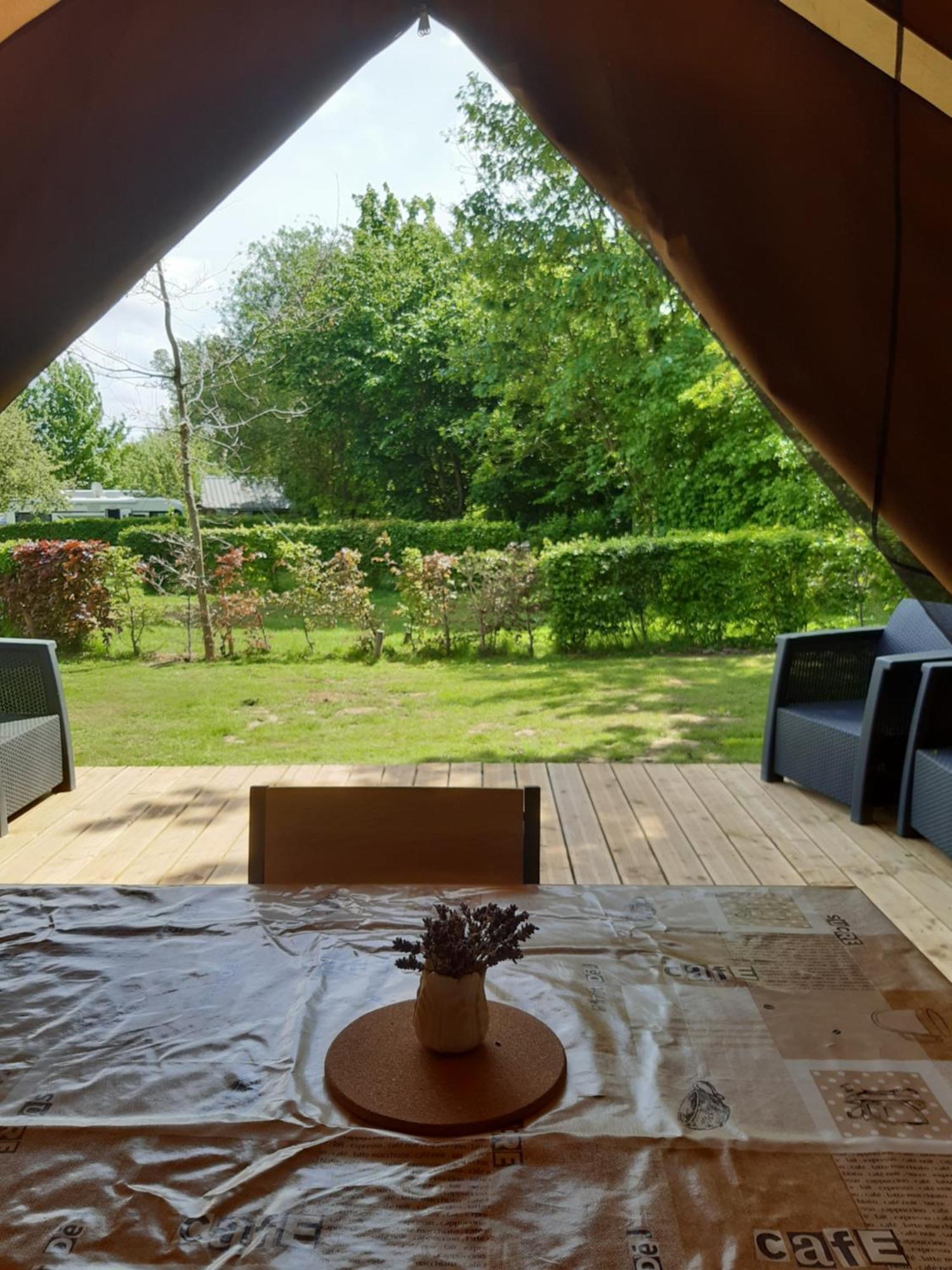 Camping Pommiers Des Trois Pays Licques Екстер'єр фото