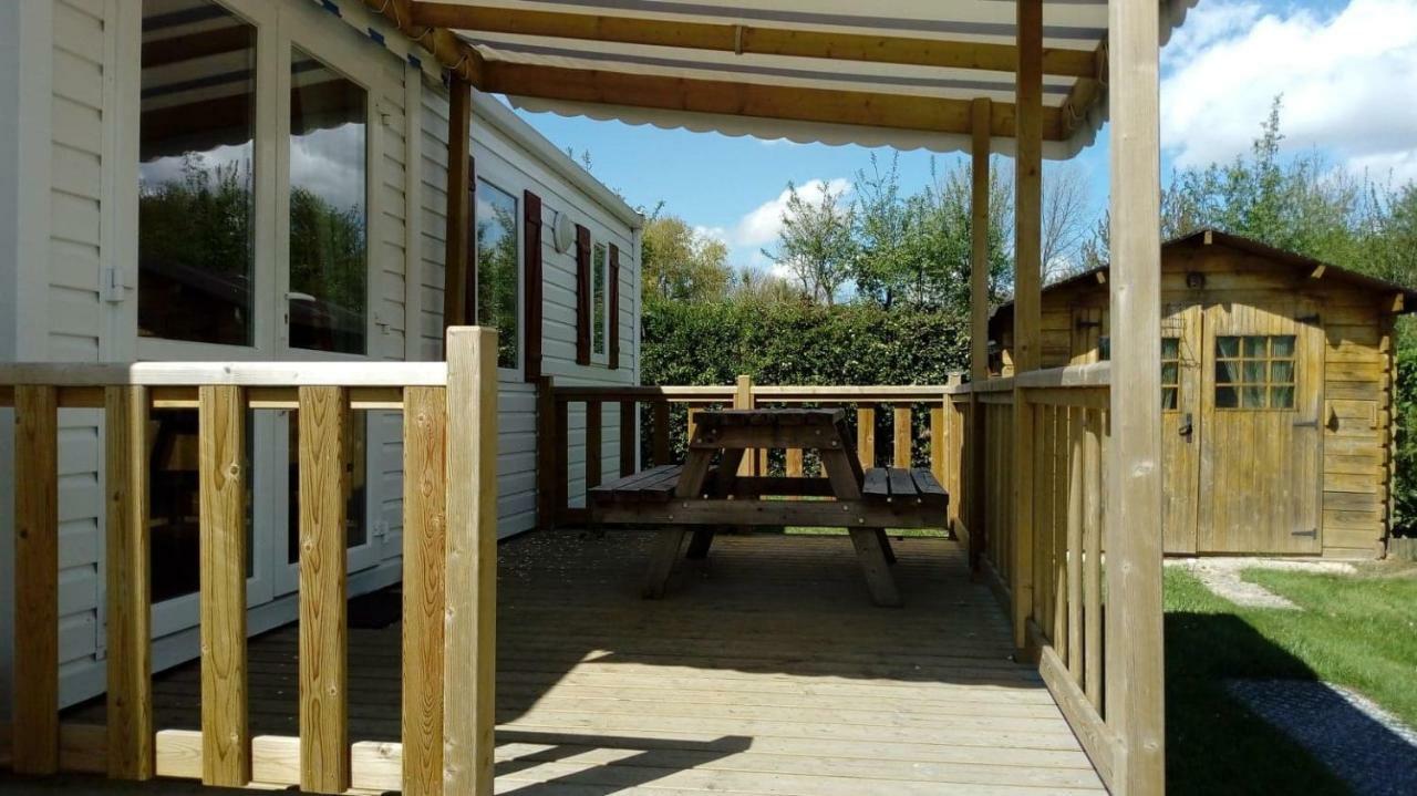 Camping Pommiers Des Trois Pays Licques Екстер'єр фото